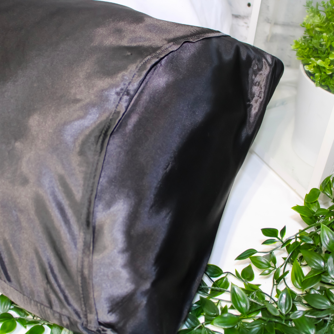 Silky Satin Pillowcase: Black